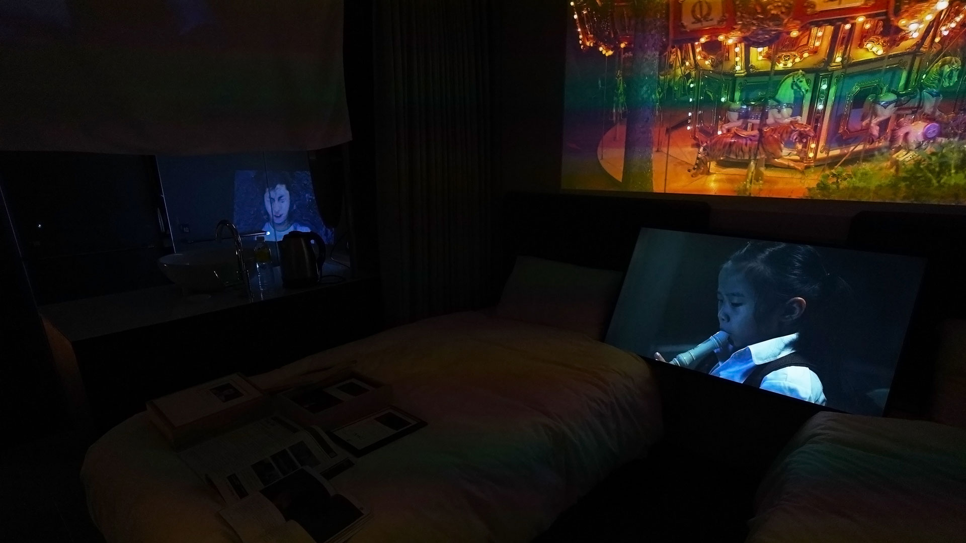 新浜碼頭藝術空間Jun-yuan-Hong洪鈞元_I-am-My-Own-Home我是我自己的家_video錄像_2023(RGB)